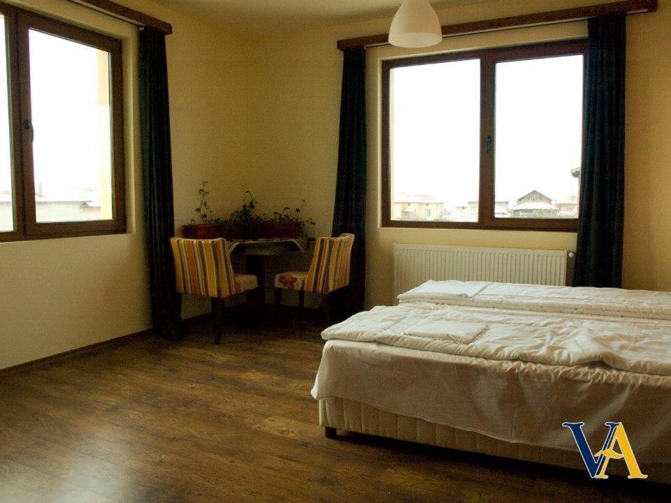 Villa Aya Smochevo Rom bilde